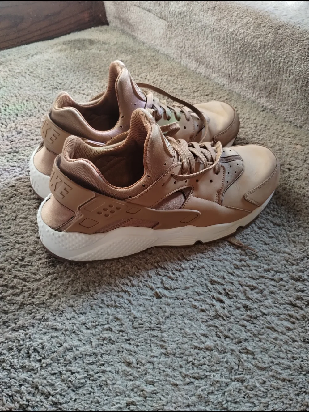 Nike Air Men's Tan  Sneakers - Branded Casual Runner Sz 13